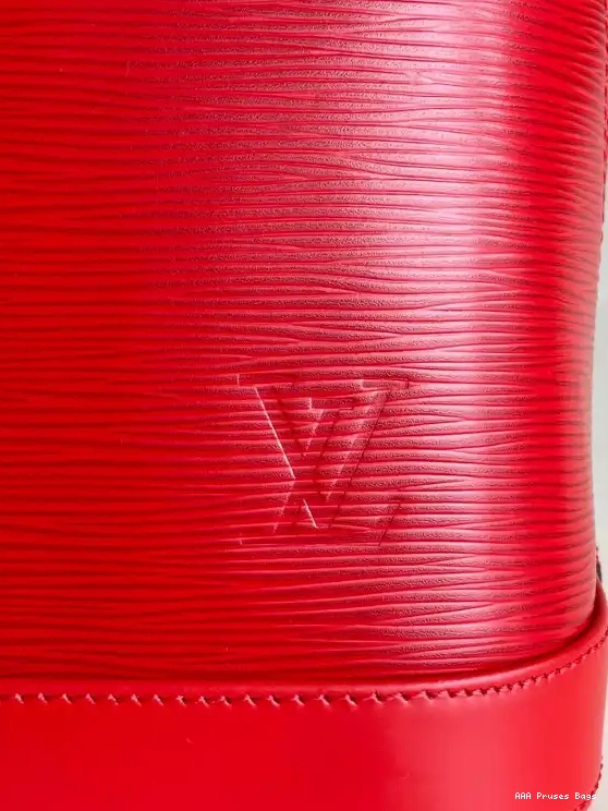 AAA Pruses Bags ALMA LOUIS PM VUITTON 0520